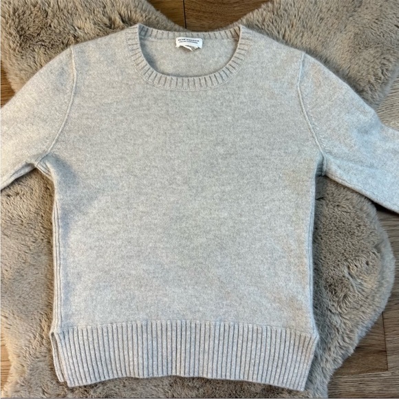 Club Monaco | Italian Cashmere Crew Neck in Grey Size XS - Picture 3 of 10